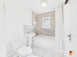 Chaffinch Close, London, Greater London, N9 8UG