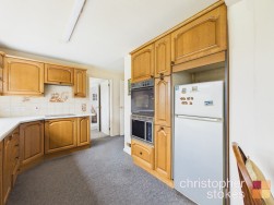 Tennand Close, Cheshunt, Hertfordshire, EN7 6DJ