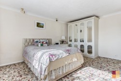 Gladstone Road, Ware, Hertfordshire, SG12 0AQ