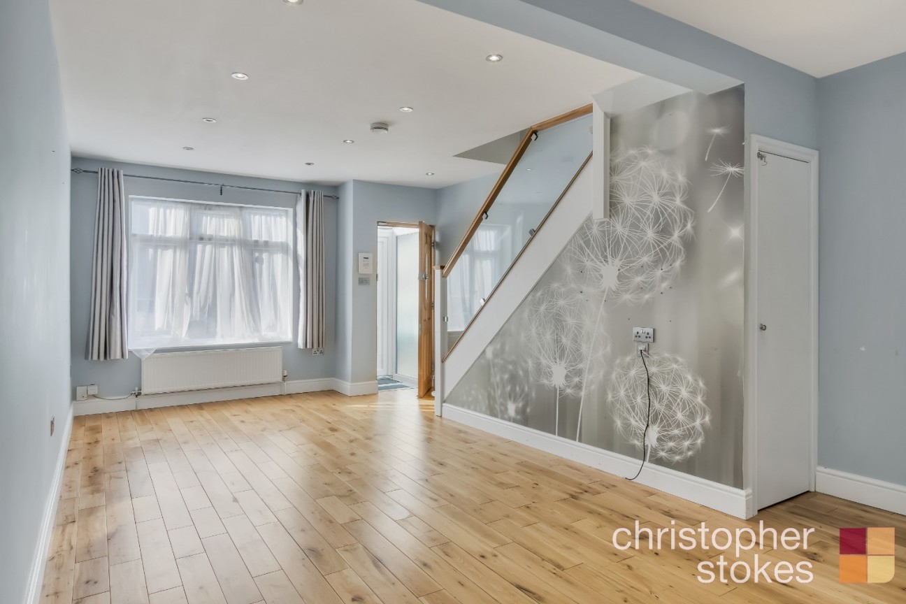 Greenwood Avenue, Enfield, Greater London, EN3 5DX