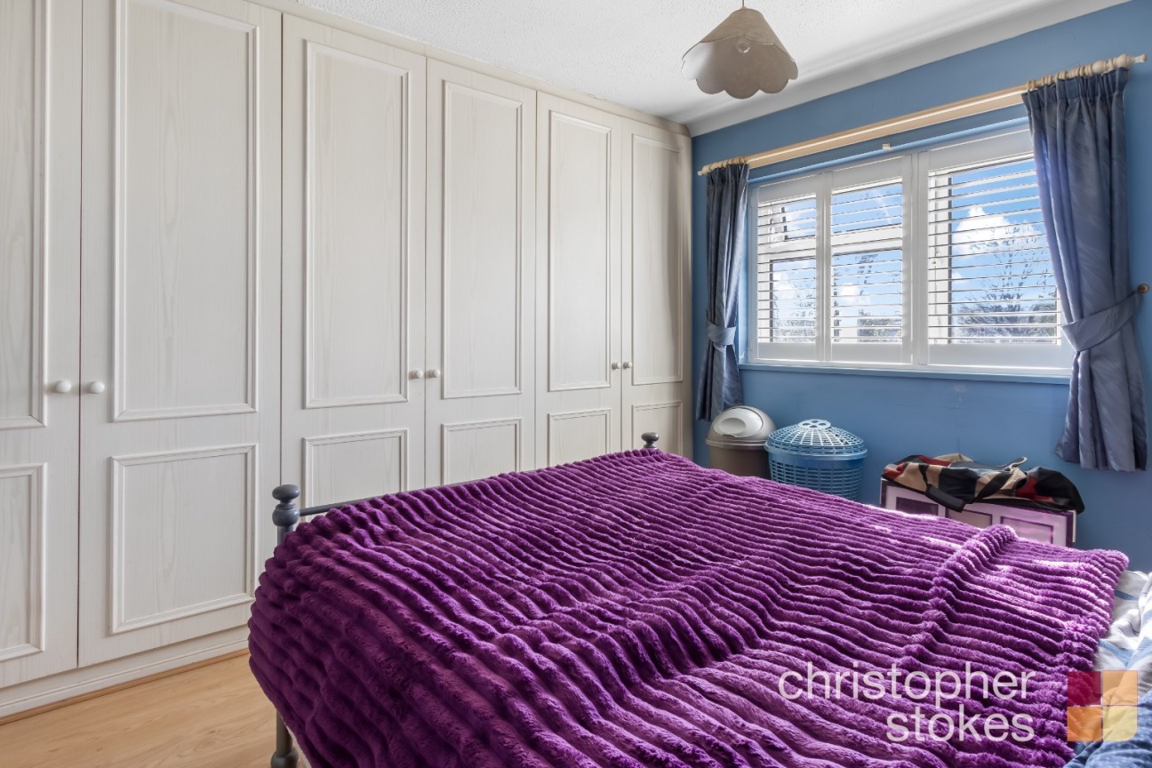 Holmesdale, Waltham Cross, Greater London, EN8 8RG