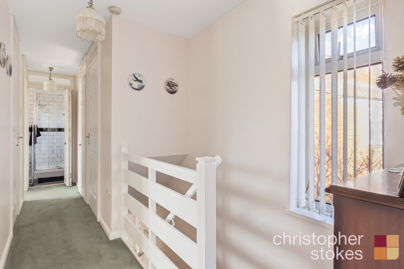 Holmesdale, Waltham Cross, Greater London, EN8 8RG