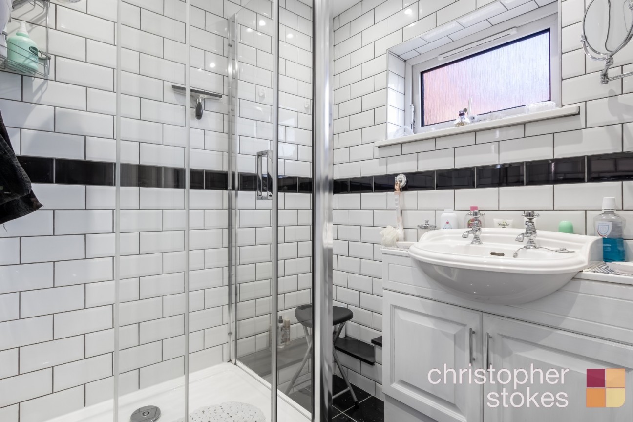 Holmesdale, Waltham Cross, Greater London, EN8 8RG