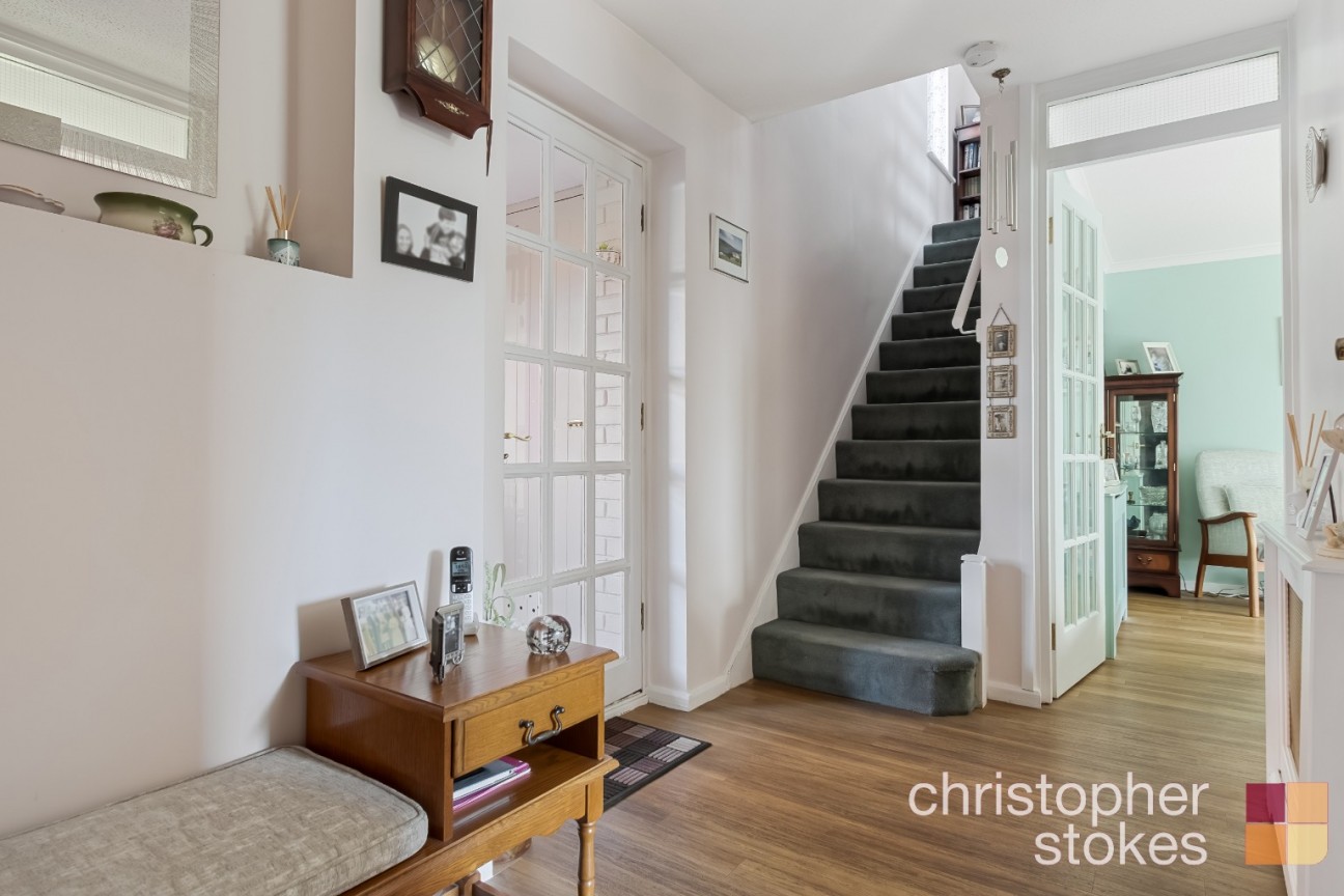 Holmesdale, Waltham Cross, Greater London, EN8 8RG