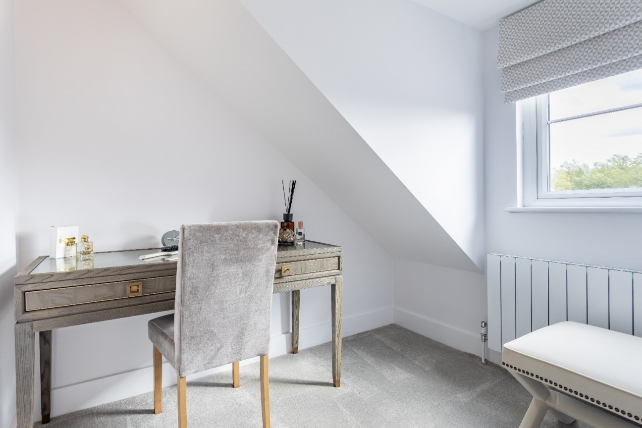 The Mallard, The Chimes, Broxbourne, Essex, EN10 6RJ