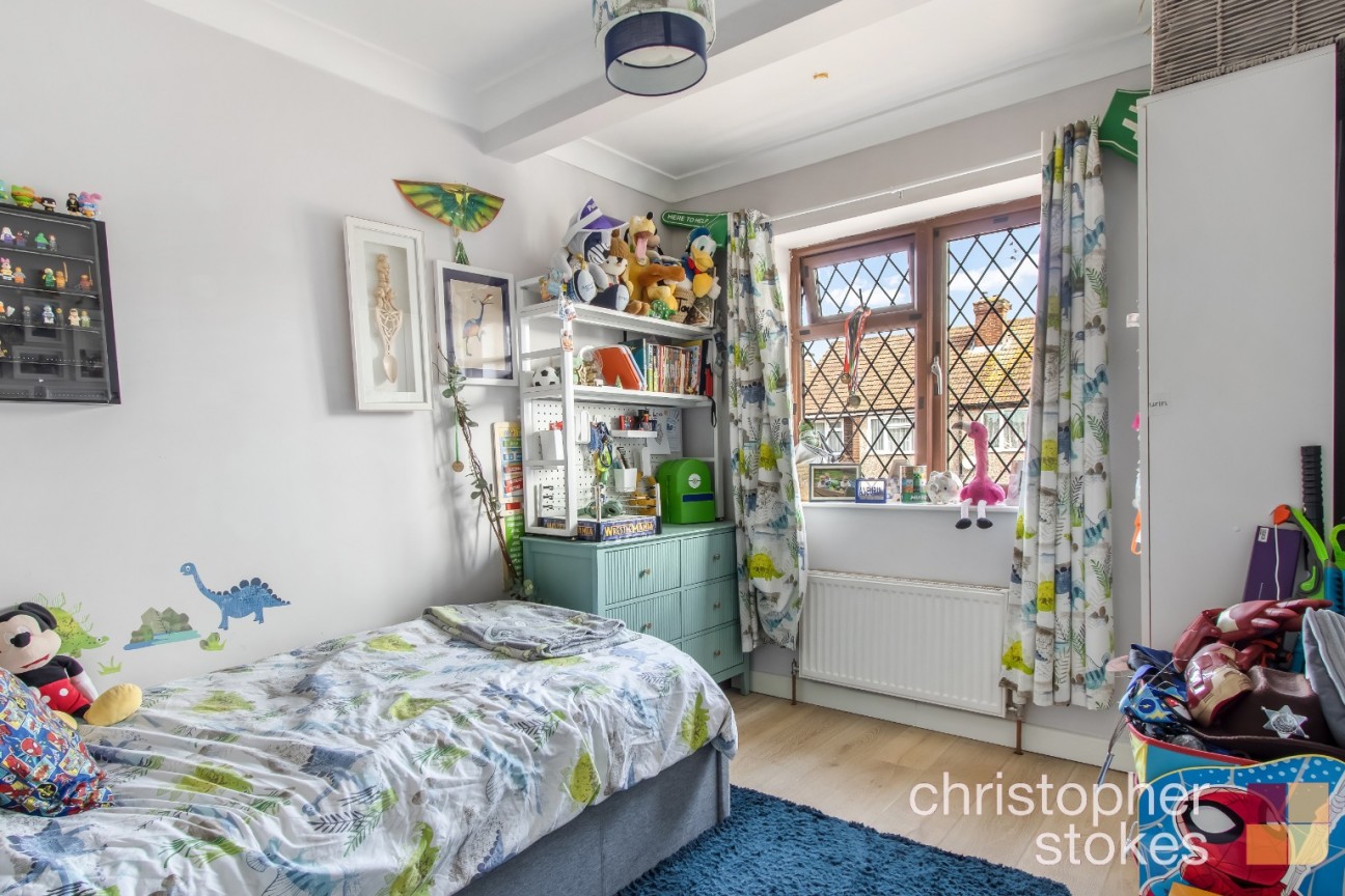 Palmers Way, Cheshunt, Hertfordshire, EN8 9HS