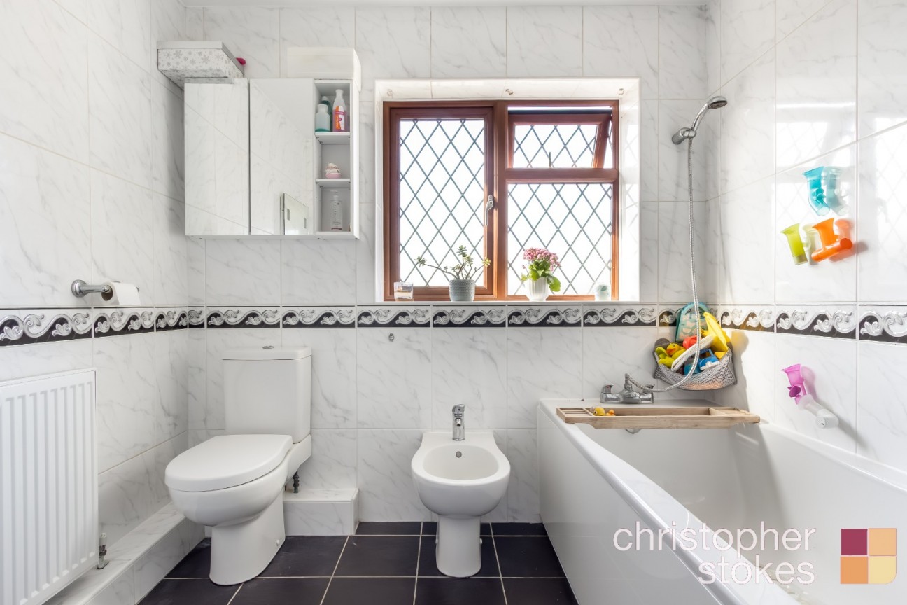 Palmers Way, Cheshunt, Hertfordshire, EN8 9HS