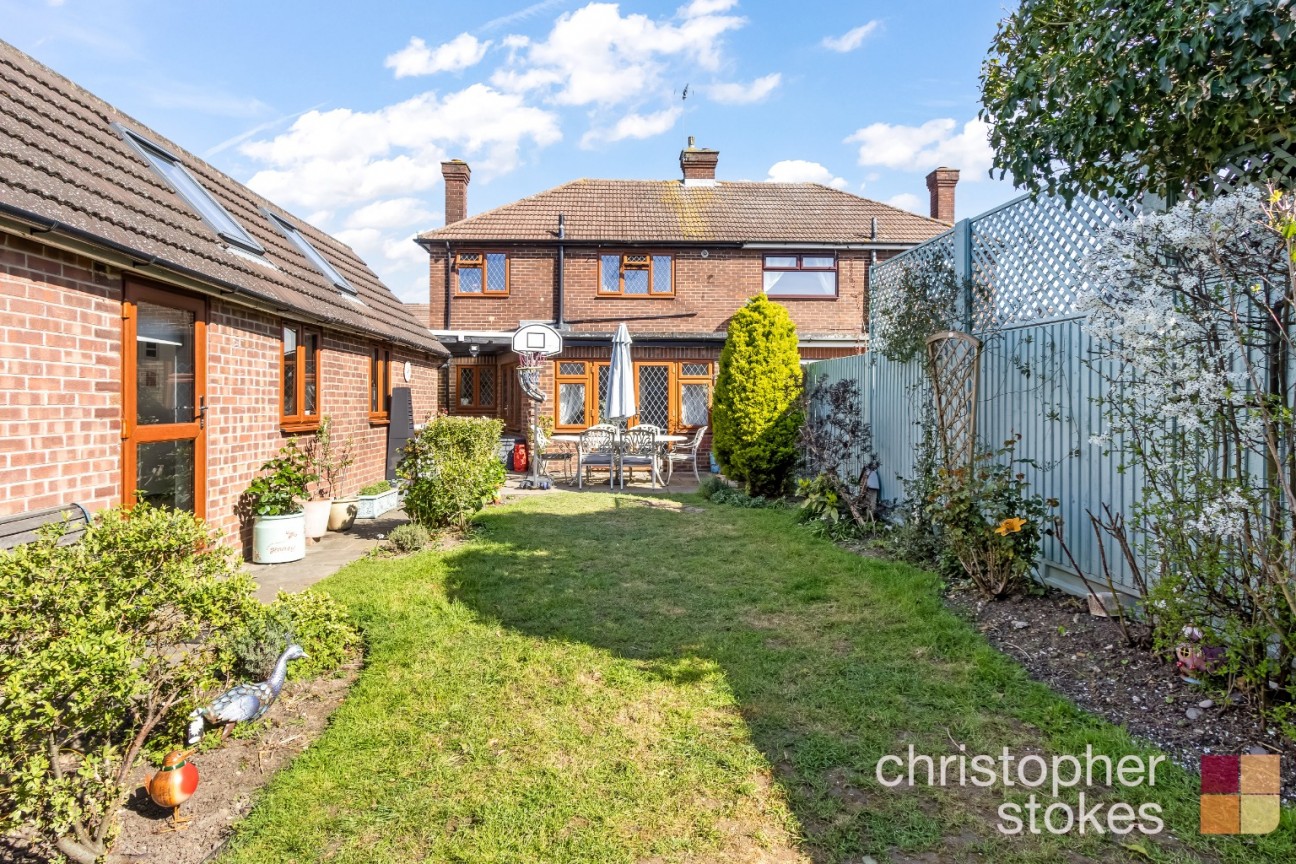 Palmers Way, Cheshunt, Hertfordshire, EN8 9HS