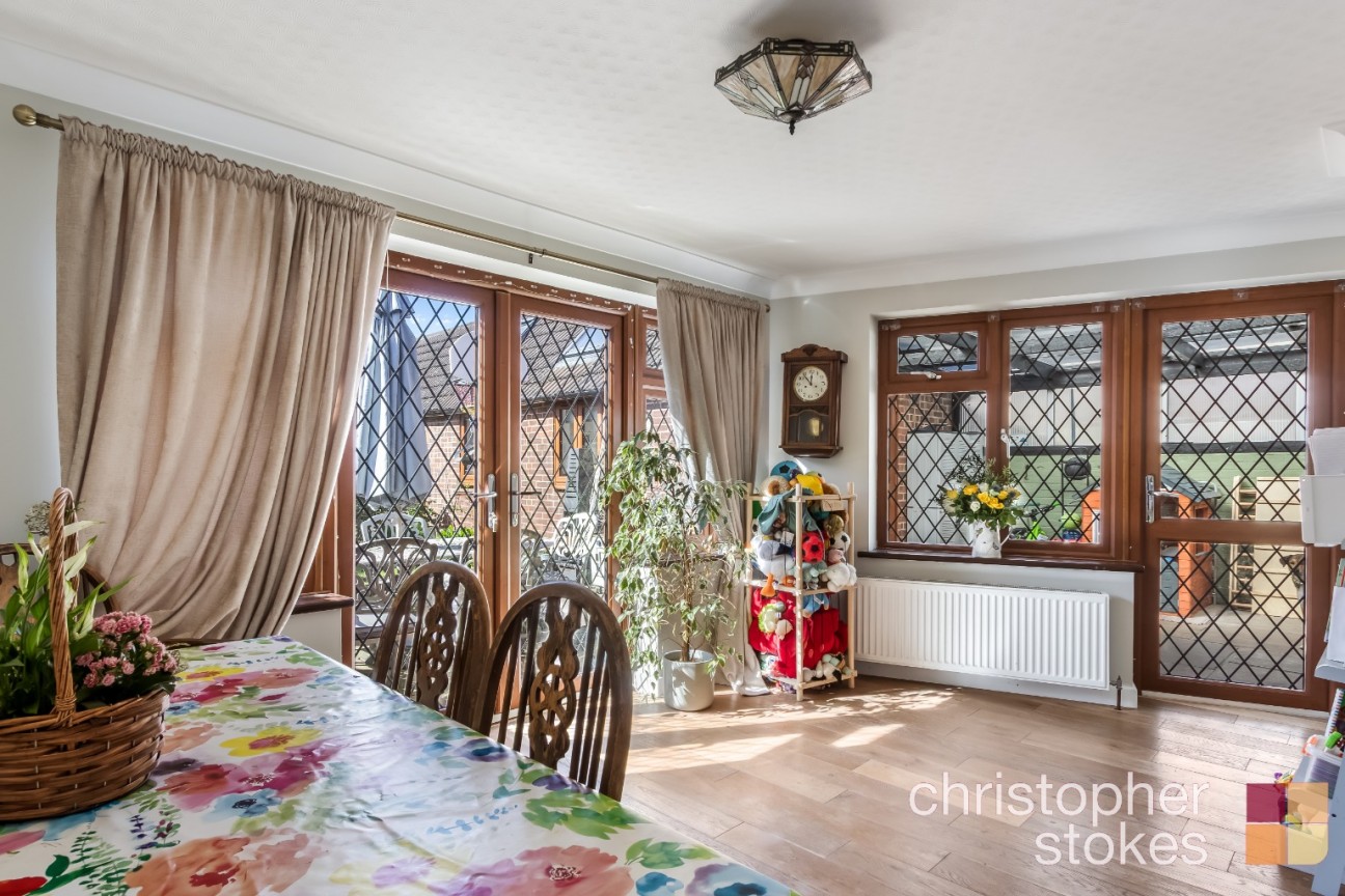 Palmers Way, Cheshunt, Hertfordshire, EN8 9HS