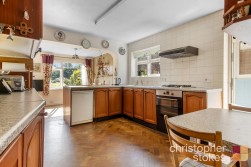 Priory Close, Broxbourne, Hertfordshire, EN10 6AB