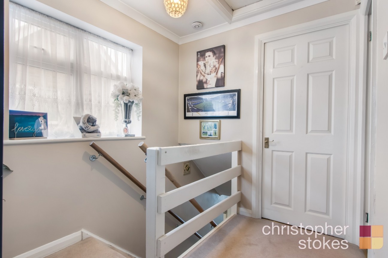 Perrysfield Road, Cheshunt, Hertfordshire, EN8 0TW