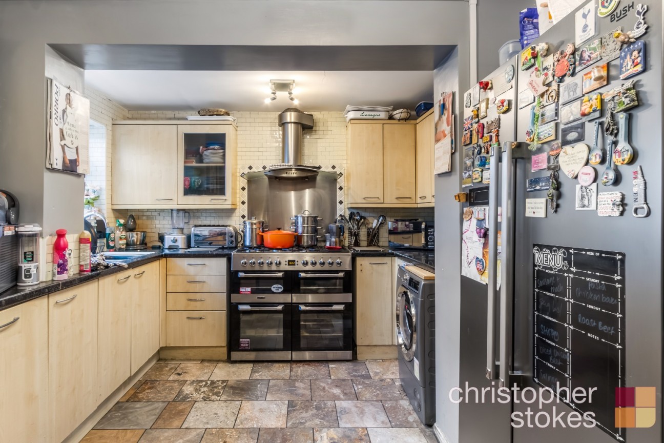Perrysfield Road, Cheshunt, Hertfordshire, EN8 0TW