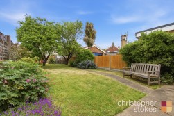 Rushleigh Avenue, Cheshunt,Hertfordshire, EN8 8PU