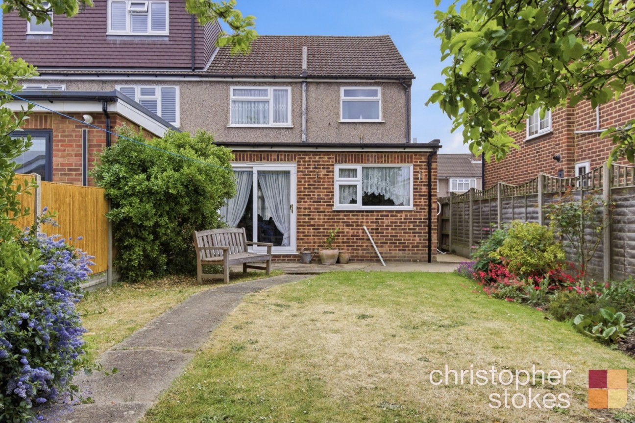 Rushleigh Avenue, Cheshunt,Hertfordshire, EN8 8PU