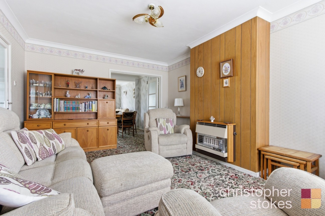 Rushleigh Avenue, Cheshunt,Hertfordshire, EN8 8PU