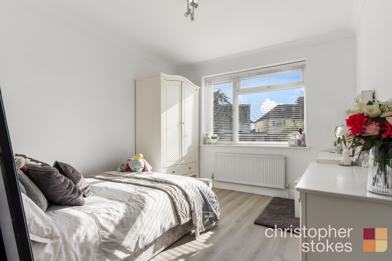 Holbeck Lane, Cheshunt, Hertfordshire, EN7 6QH