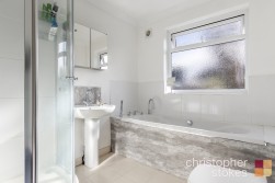 Holbeck Lane, Cheshunt, Hertfordshire, EN7 6QH
