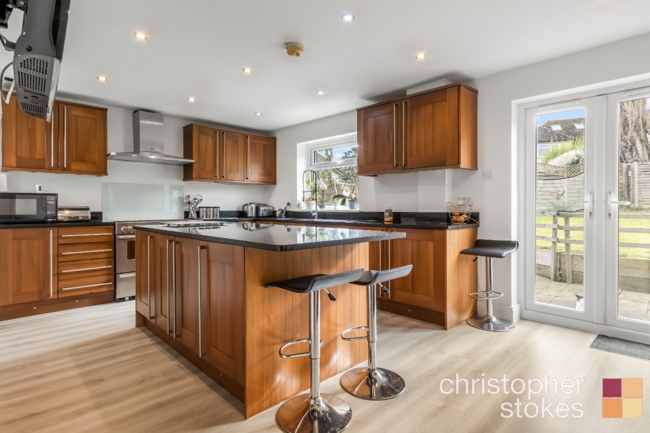 Holbeck Lane, Cheshunt, Hertfordshire, EN7 6QH
