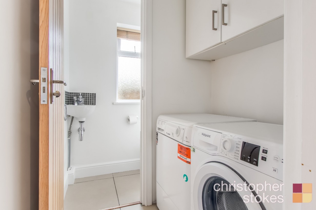Holbeck Lane, Cheshunt, Hertfordshire, EN7 6QH