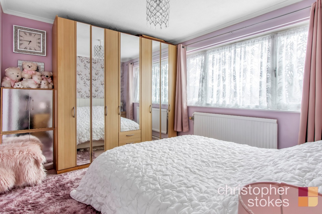 Brampton Close, Cheshunt, Hertfordshire, EN7 6HZ