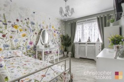 Brampton Close, Cheshunt, Hertfordshire, EN7 6HZ