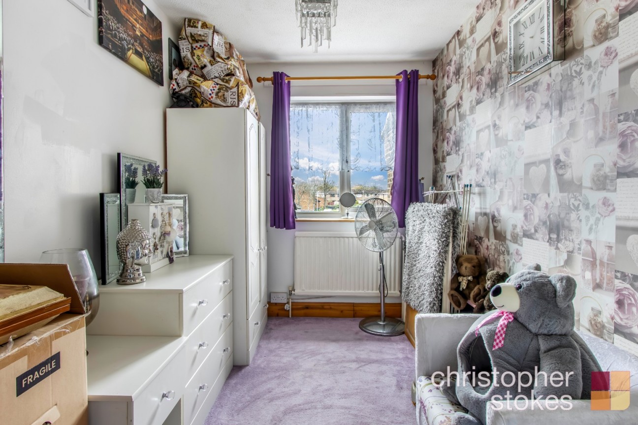 Brampton Close, Cheshunt, Hertfordshire, EN7 6HZ