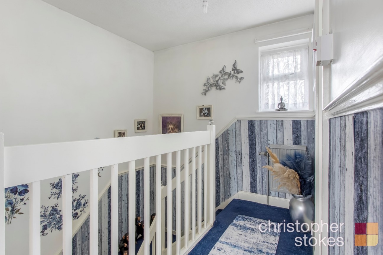 Brampton Close, Cheshunt, Hertfordshire, EN7 6HZ