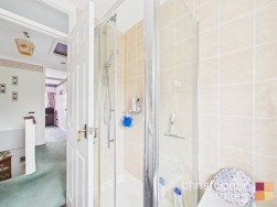 Old Park Road, Enfield, Greater London, EN2 7BH