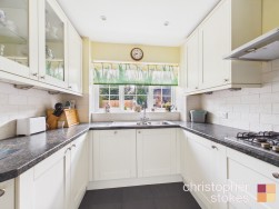 Old Park Road, Enfield, Greater London, EN2 7BH
