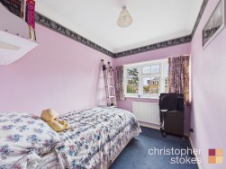 Old Park Road, Enfield, Greater London, EN2 7BH