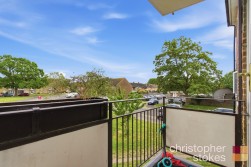 Downfield Road, Cheshunt,Hertfordshire, EN8 8SS