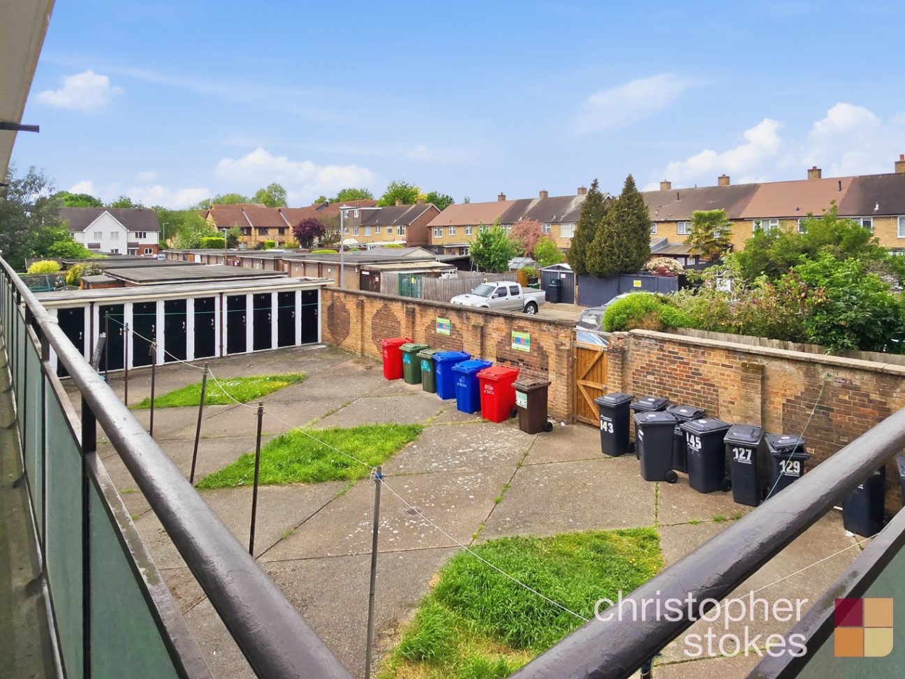 Downfield Road, Cheshunt,Hertfordshire, EN8 8SS