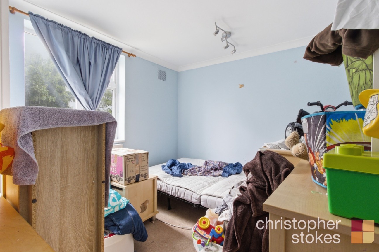 Downfield Road, Cheshunt,Hertfordshire, EN8 8SS