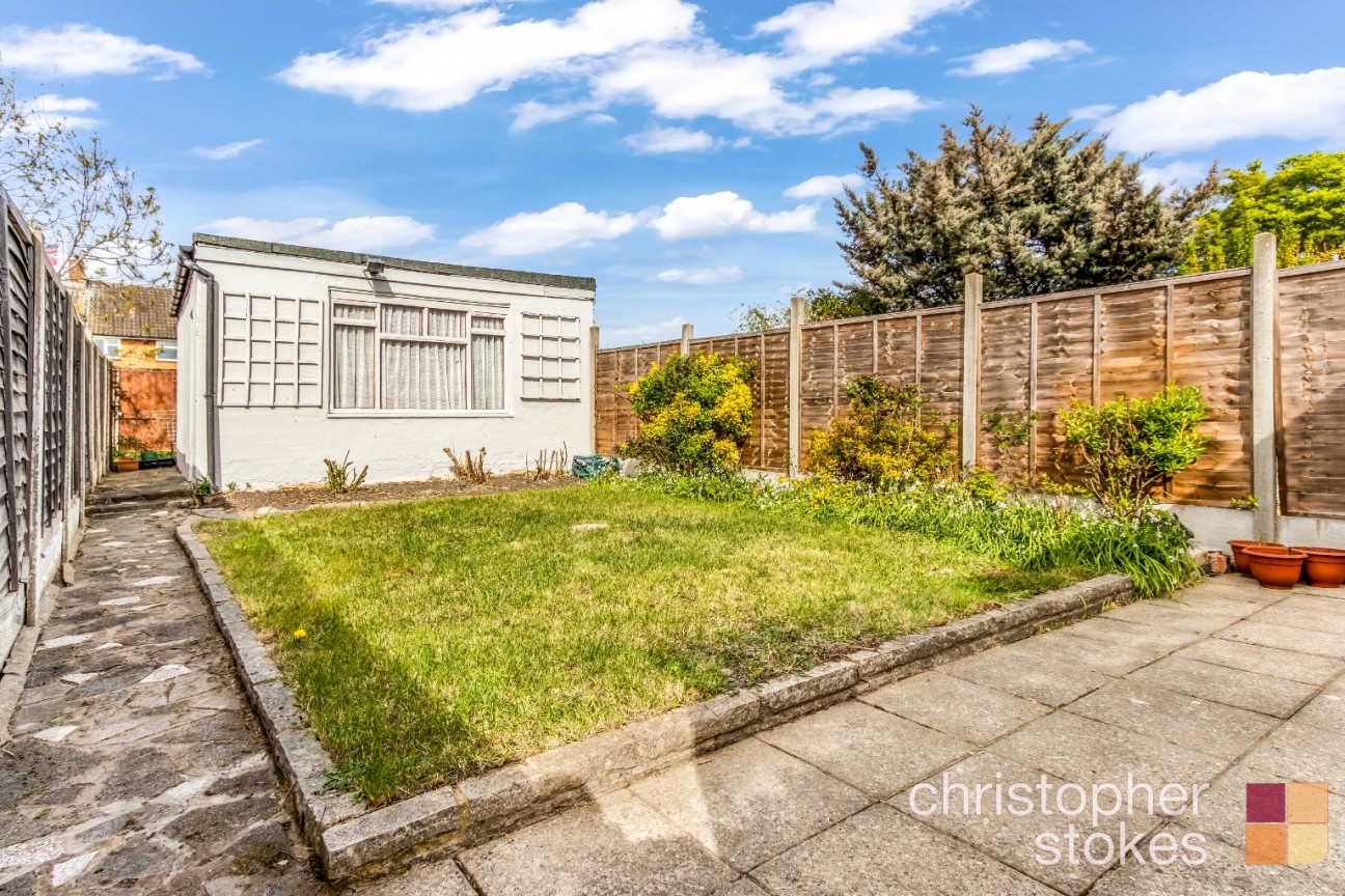 Endeavour Road, Cheshunt, Hertfordshire, EN8 0LN