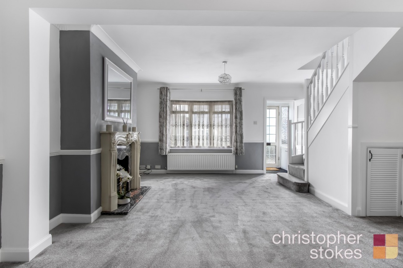 Endeavour Road, Cheshunt, Hertfordshire, EN8 0LN