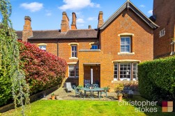 Bedwell Hall, Bedwell Park, Cucumber Lane, Essendon, Hatfield, Hertfordshire, AL9 6GJ