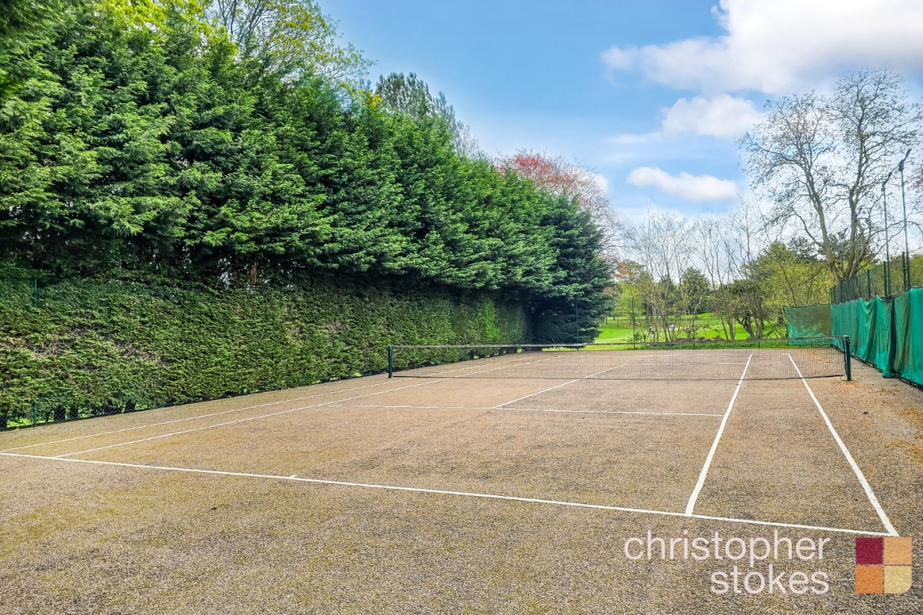 Bedwell Hall, Bedwell Park, Cucumber Lane, Essendon, Hatfield, Hertfordshire, AL9 6GJ