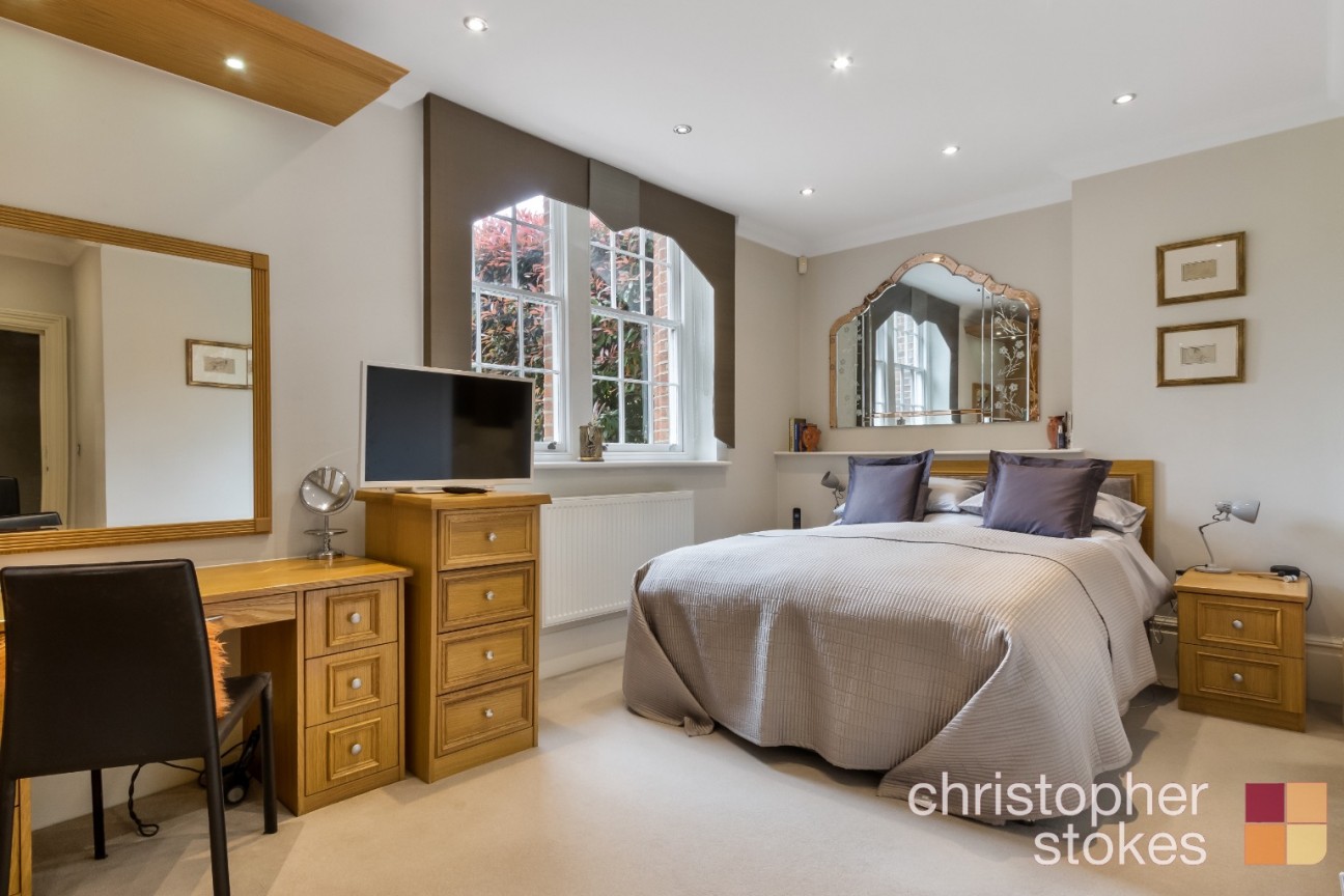 Bedwell Hall, Bedwell Park, Cucumber Lane, Essendon, Hatfield, Hertfordshire, AL9 6GJ