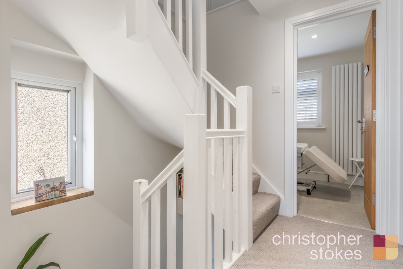 Trinity Lane, Waltham Cross, Hertfordshire, EN8 7EN