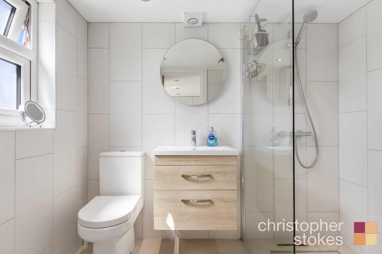 Trinity Lane, Waltham Cross, Hertfordshire, EN8 7EN