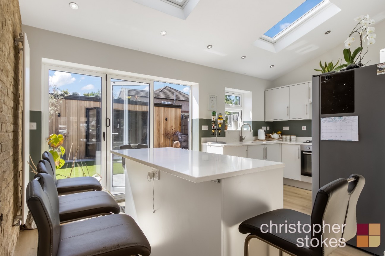 Trinity Lane, Waltham Cross, Hertfordshire, EN8 7EN