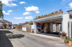 Trinity Lane, Waltham Cross, Hertfordshire, EN8 7EN