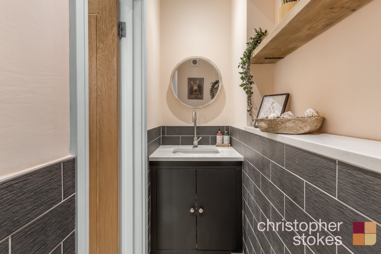 Trinity Lane, Waltham Cross, Hertfordshire, EN8 7EN