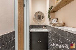 Trinity Lane, Waltham Cross, Hertfordshire, EN8 7EN