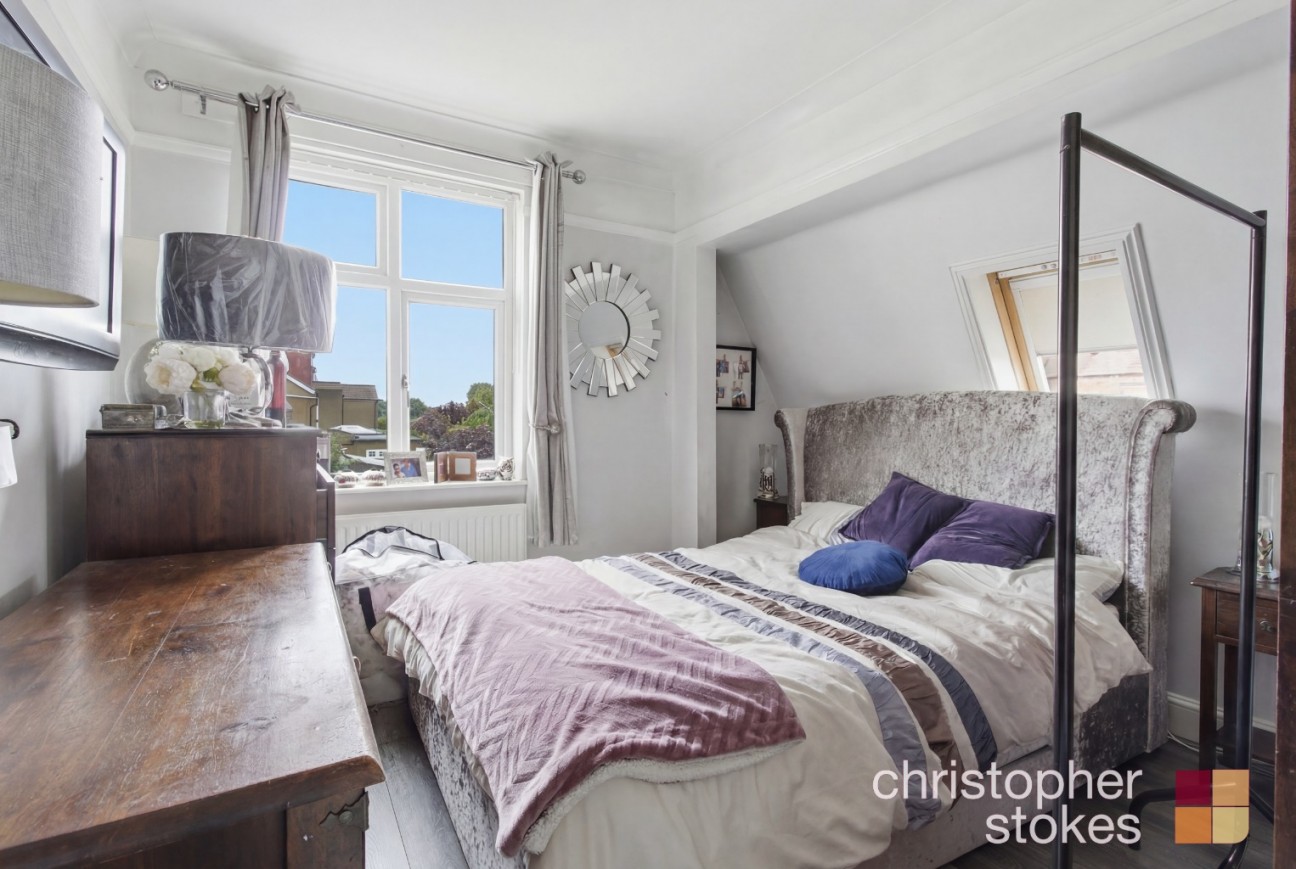 Great Cambridge Road, Cheshunt, Hertfordshire, EN8 9EY