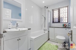 Springwood, Cheshunt, Hertfordshire, EN7 6AZ