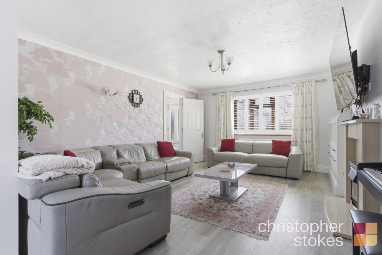 Springwood, Cheshunt, Hertfordshire, EN7 6AZ
