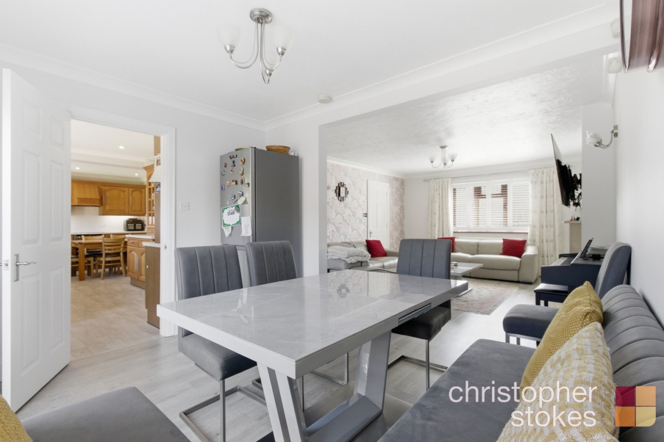 Springwood, Cheshunt, Hertfordshire, EN7 6AZ