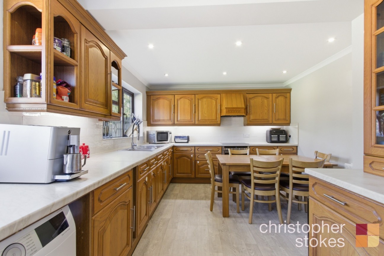 Springwood, Cheshunt, Hertfordshire, EN7 6AZ
