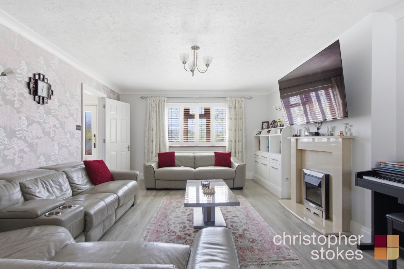 Springwood, Cheshunt, Hertfordshire, EN7 6AZ